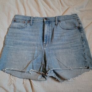 Cut-off Jean Shorts